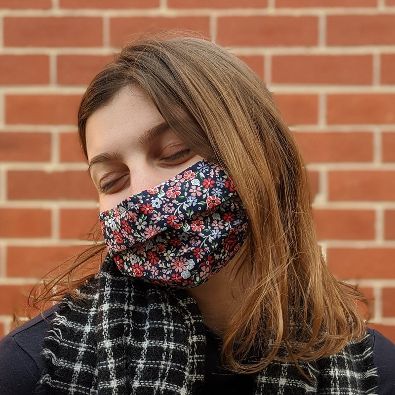 Ditsiest Floral Face Mask