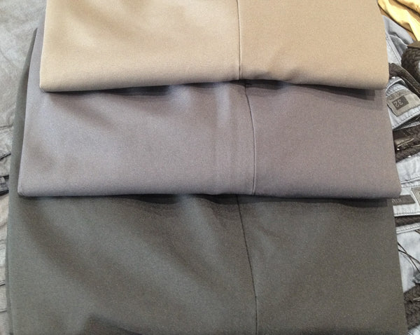 YARRA BANK POLYESTER PLAIN FRONT B02